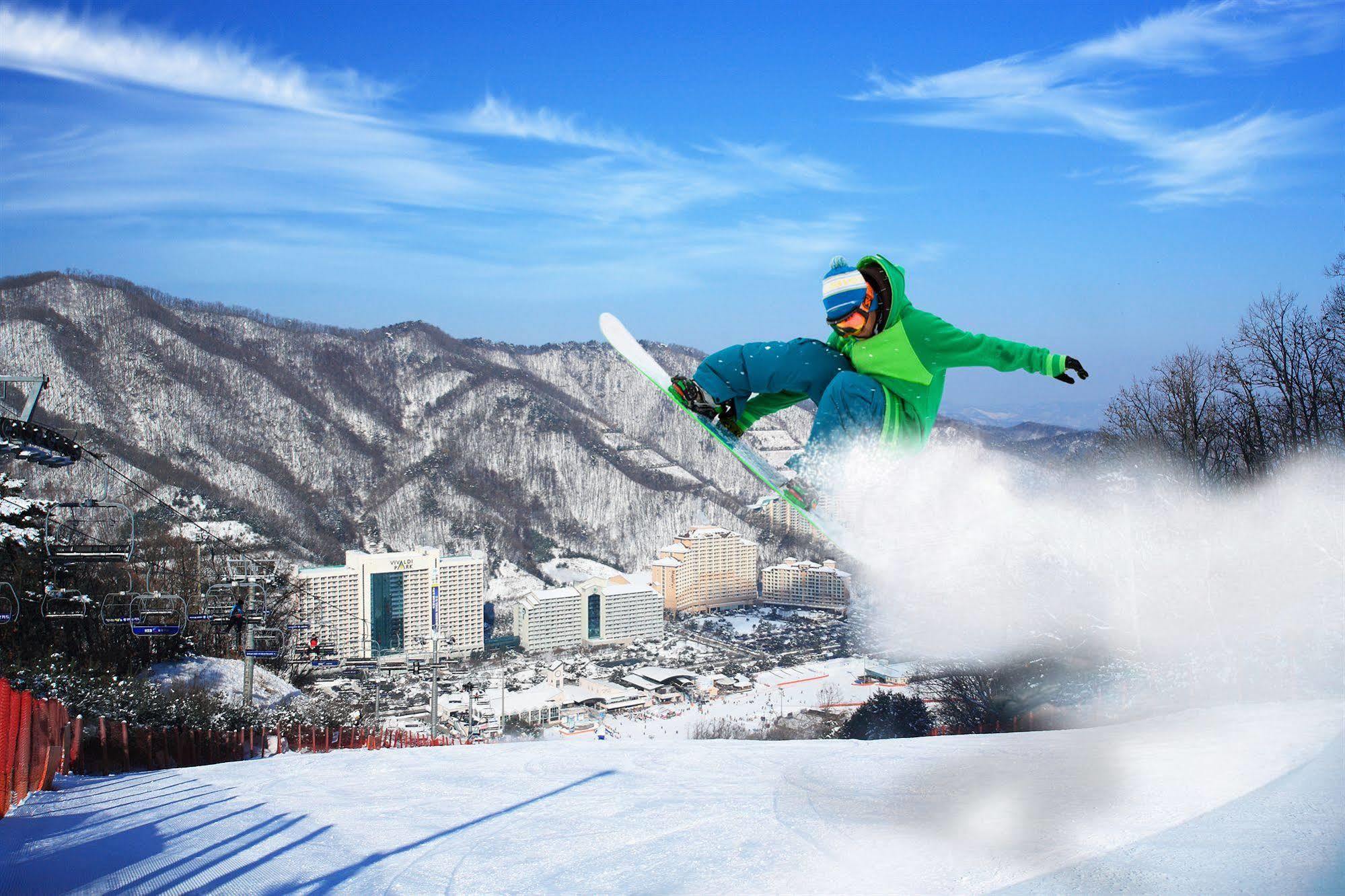 Vivaldi Ski Resort Korea